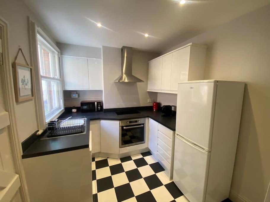 Sl - Fabulous 2 Bed Character Property Close To Town Stratford-upon-Avon Exterior photo